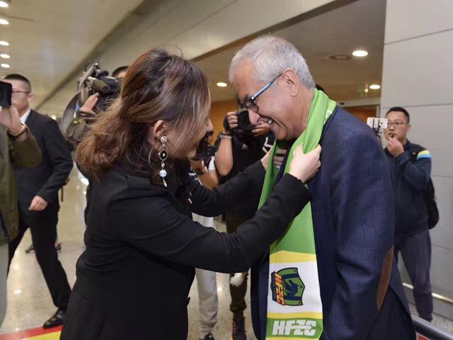 在线**视频