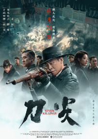 女朋友的泳衣